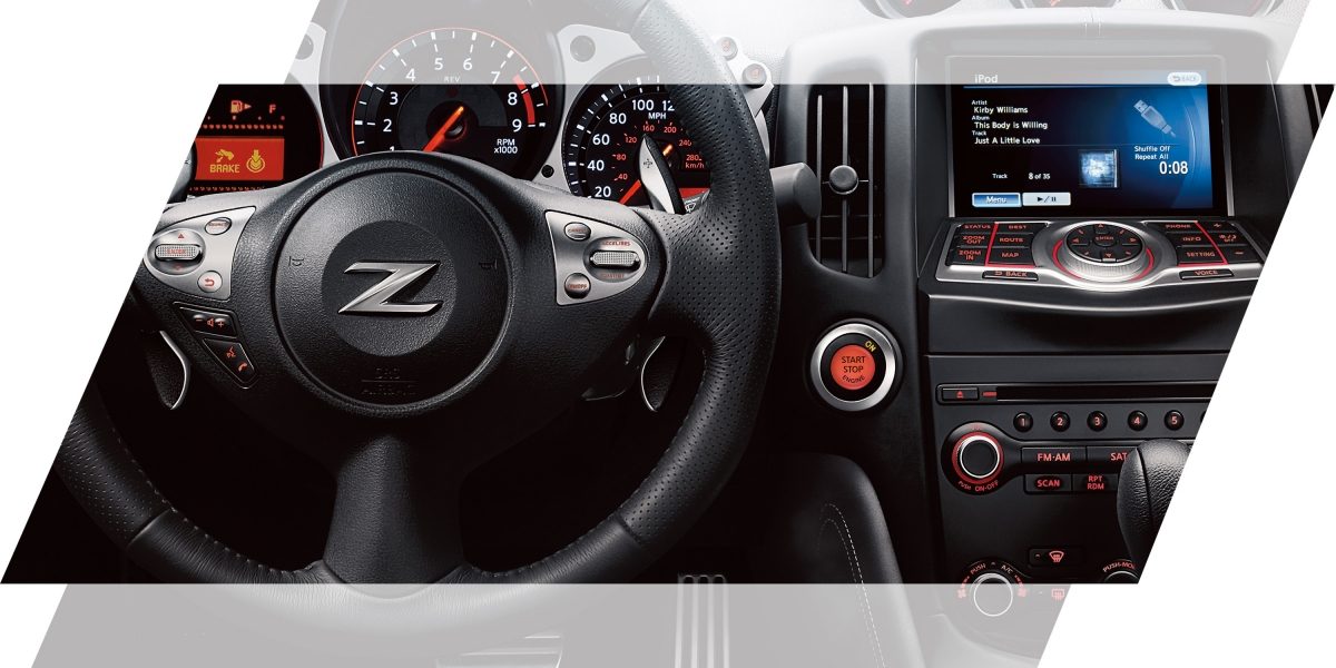 Nissan 370Z car dashboard
